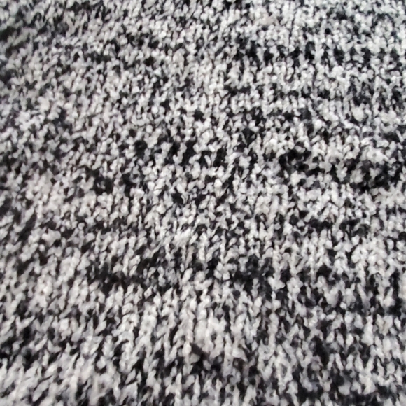 Alice + Olivia Base marled sweater XS - Picture 2 of 4